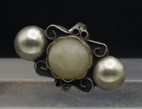 Vintage Handmade Alpaca and Faux Pearl Ring - Size 5.75