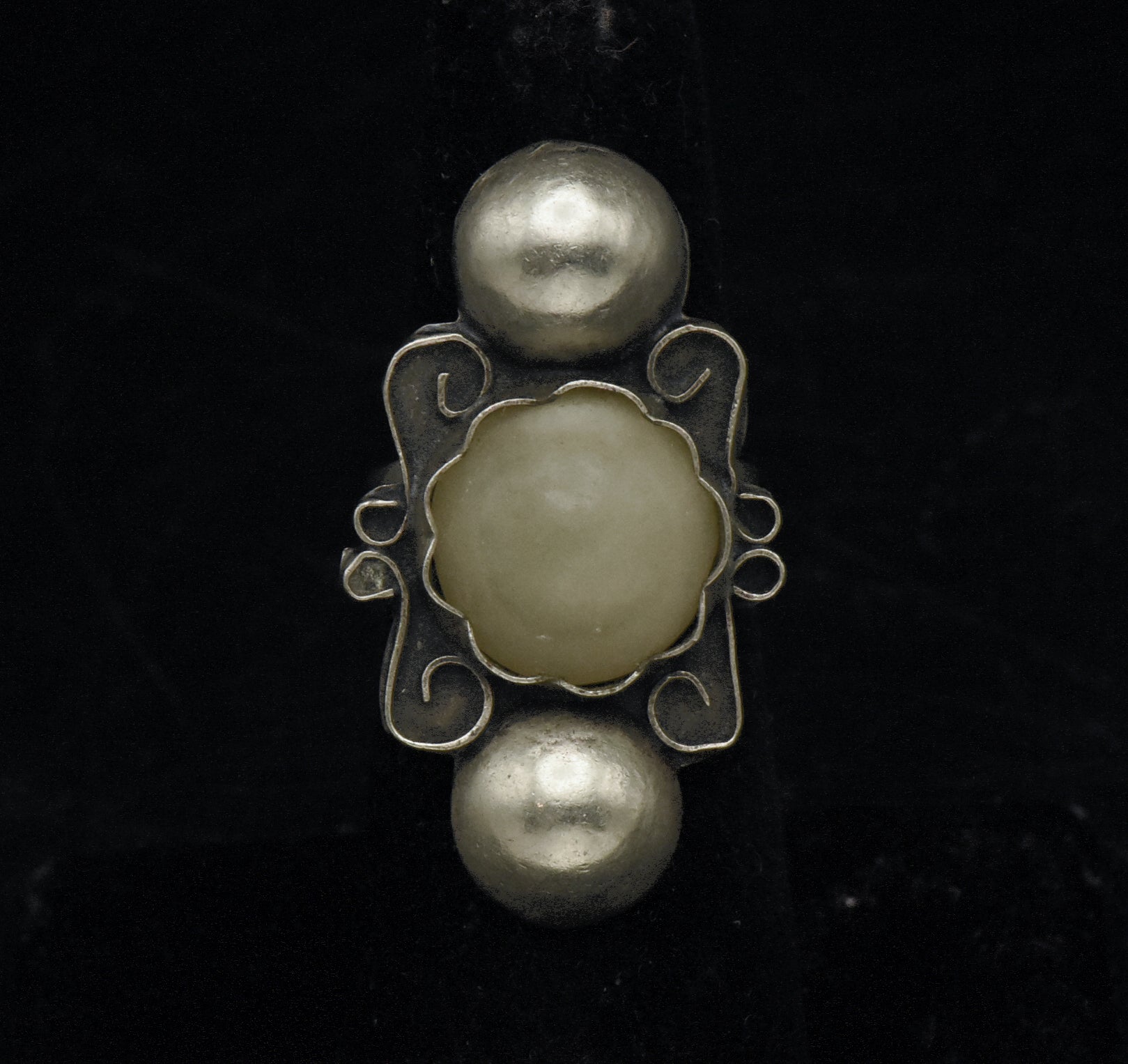 Vintage Handmade Alpaca and Faux Pearl Ring - Size 5.75