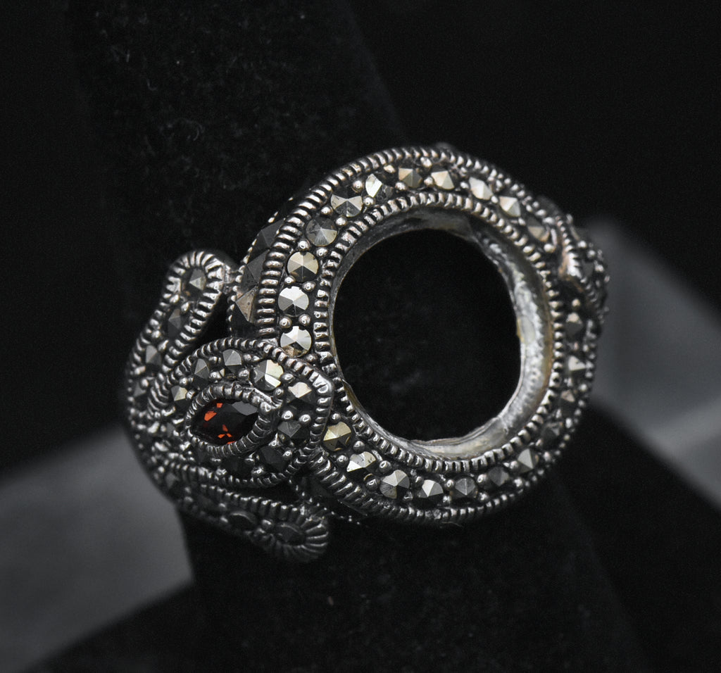 Vintage Sterling Silver Marcasite and Garnet Ring - Size 7 MISSING STONE