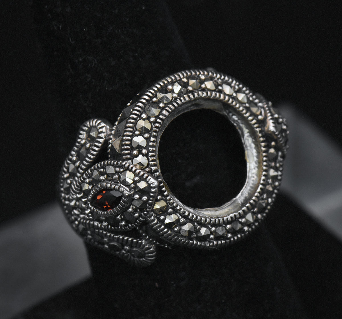 Vintage Sterling Silver Marcasite and Garnet Ring - Size 7 MISSING STONE