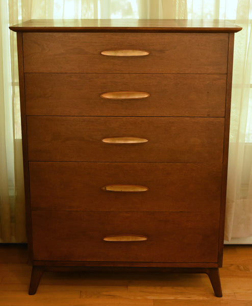 Heritage Henredon - Beautiful Vintage MCM Walnut Chest of Drawers