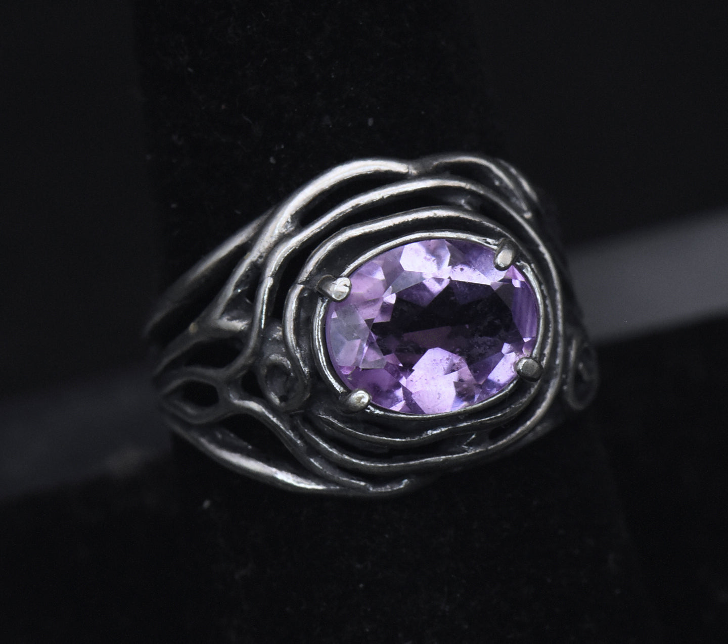Vintage Amethyst Sterling Silver Ring - Size 8