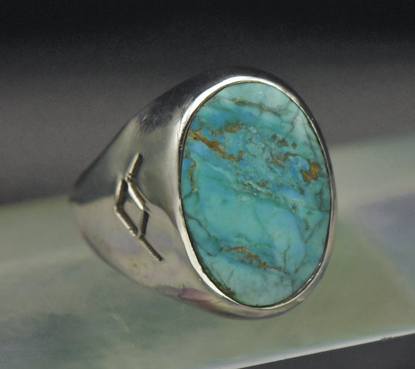 Vintage Sterling Silver and Turquoise Southwestern Style Ring - Size 11