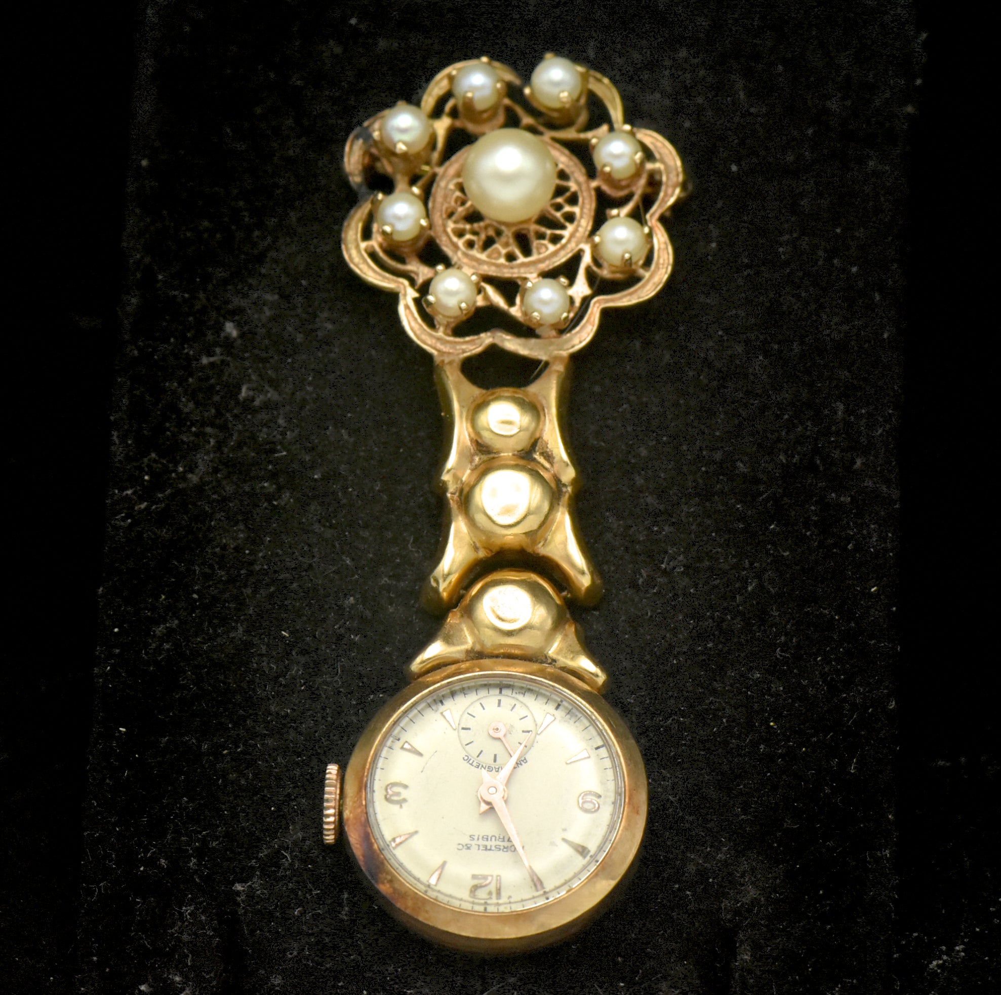 Norstel & C. - Vintage 18k Gold and Pearls Lapel Watch