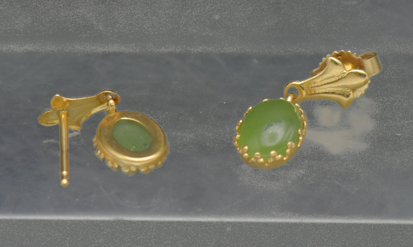 Vintage 14k Gold with Nephrite Earrings