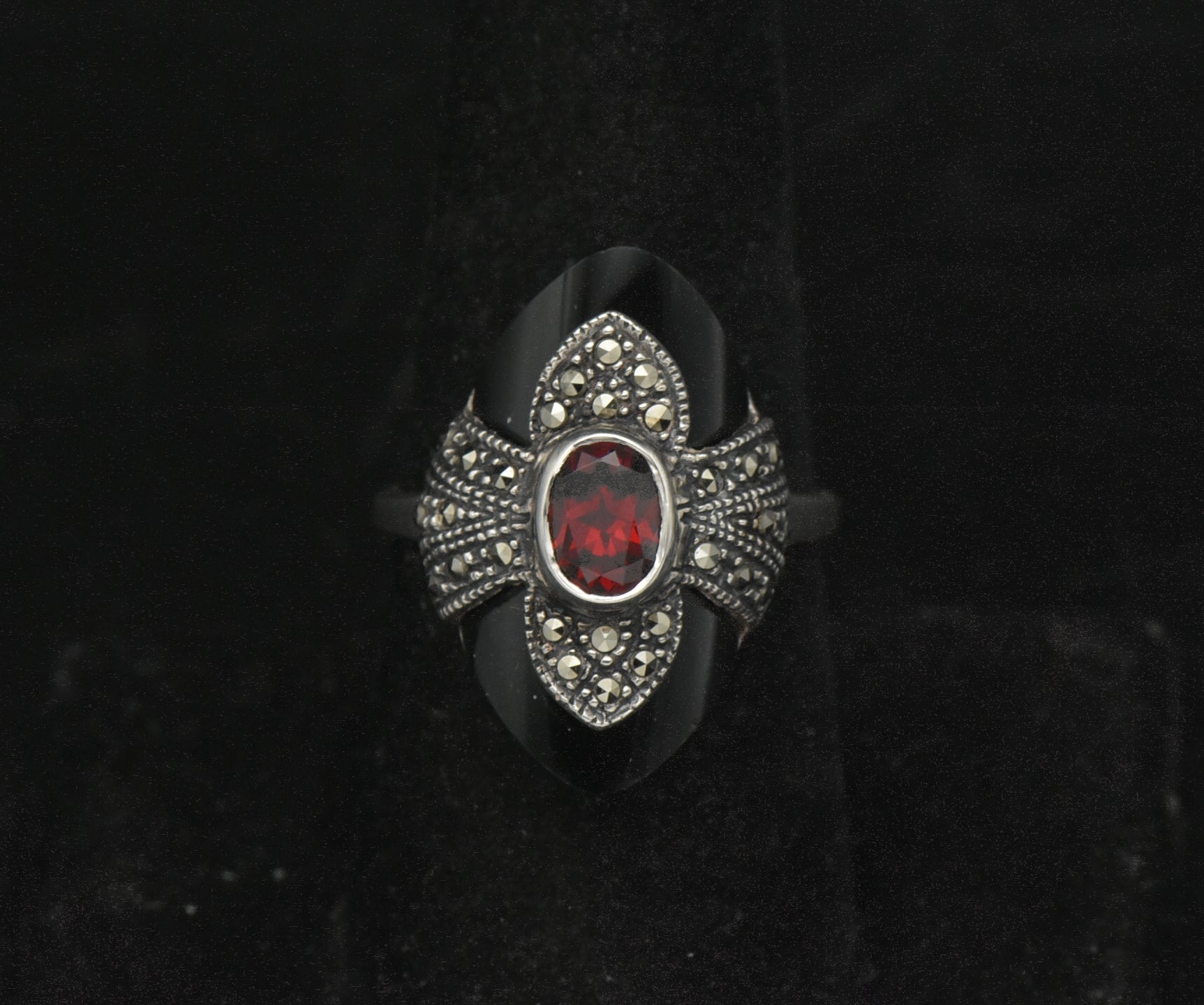 Vintage Red Garnet, Black Onyx and Marcasite Sterling Silver Ring - Size 8