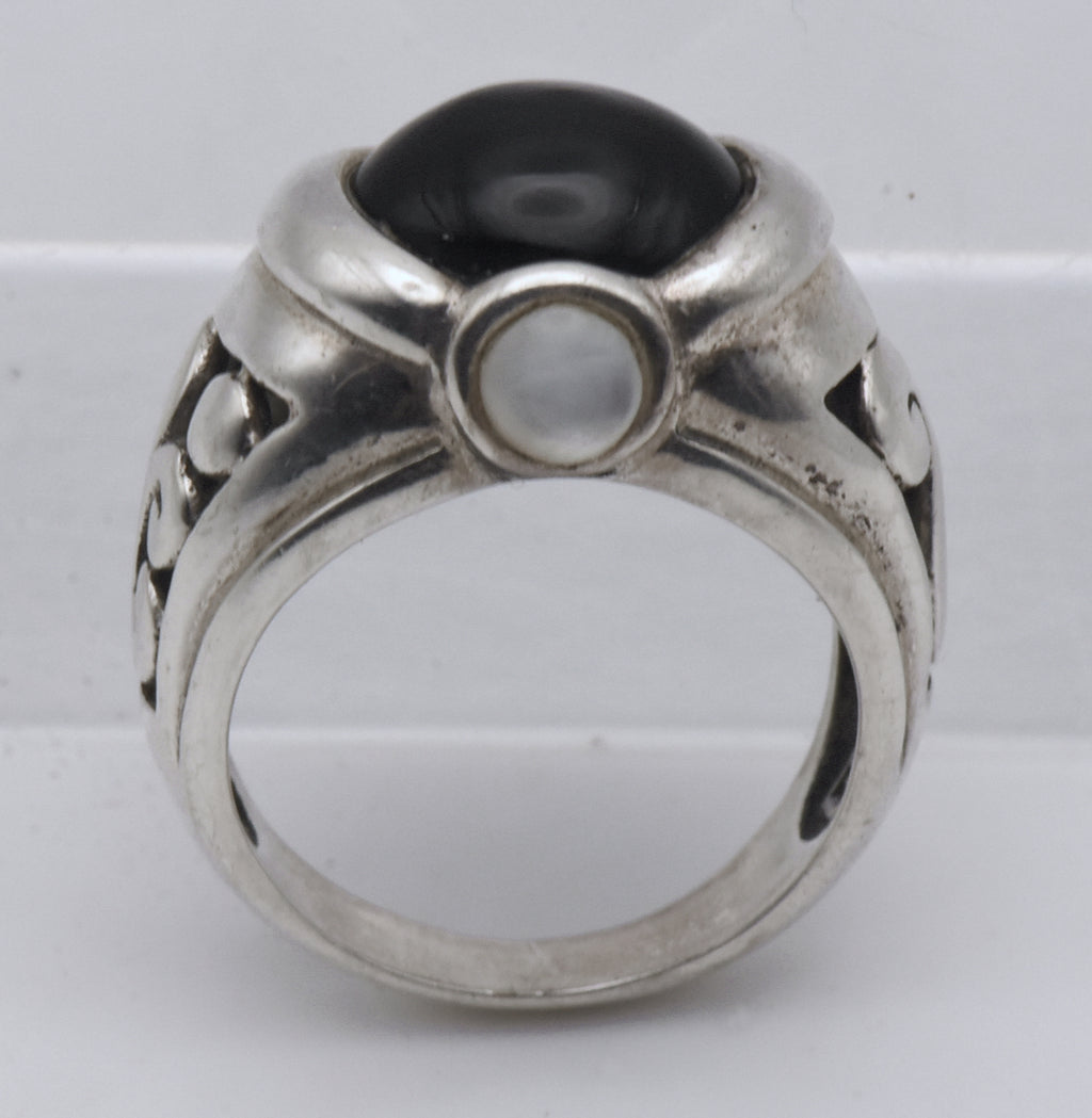 Vintage Black Onyx and Mother of Pearl Sterling Silver Ring - Size 5