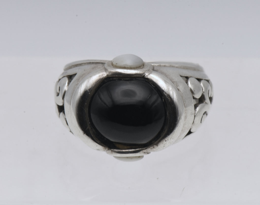 Vintage Black Onyx and Mother of Pearl Sterling Silver Ring - Size 5