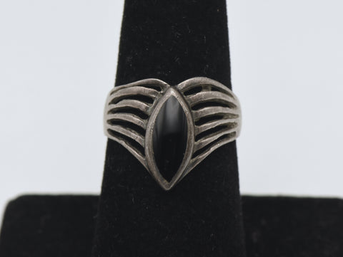 Vintage Sterling Silver Black Onyx Chevron Ring - Size 7