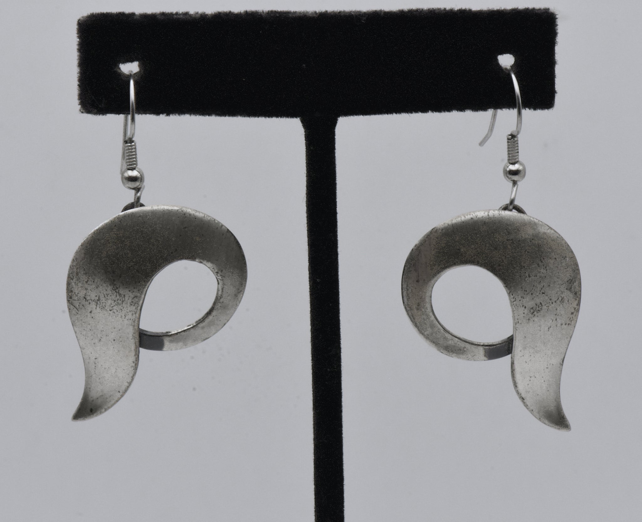 Orb - Vintage Sterling Silver Dangle Earrings