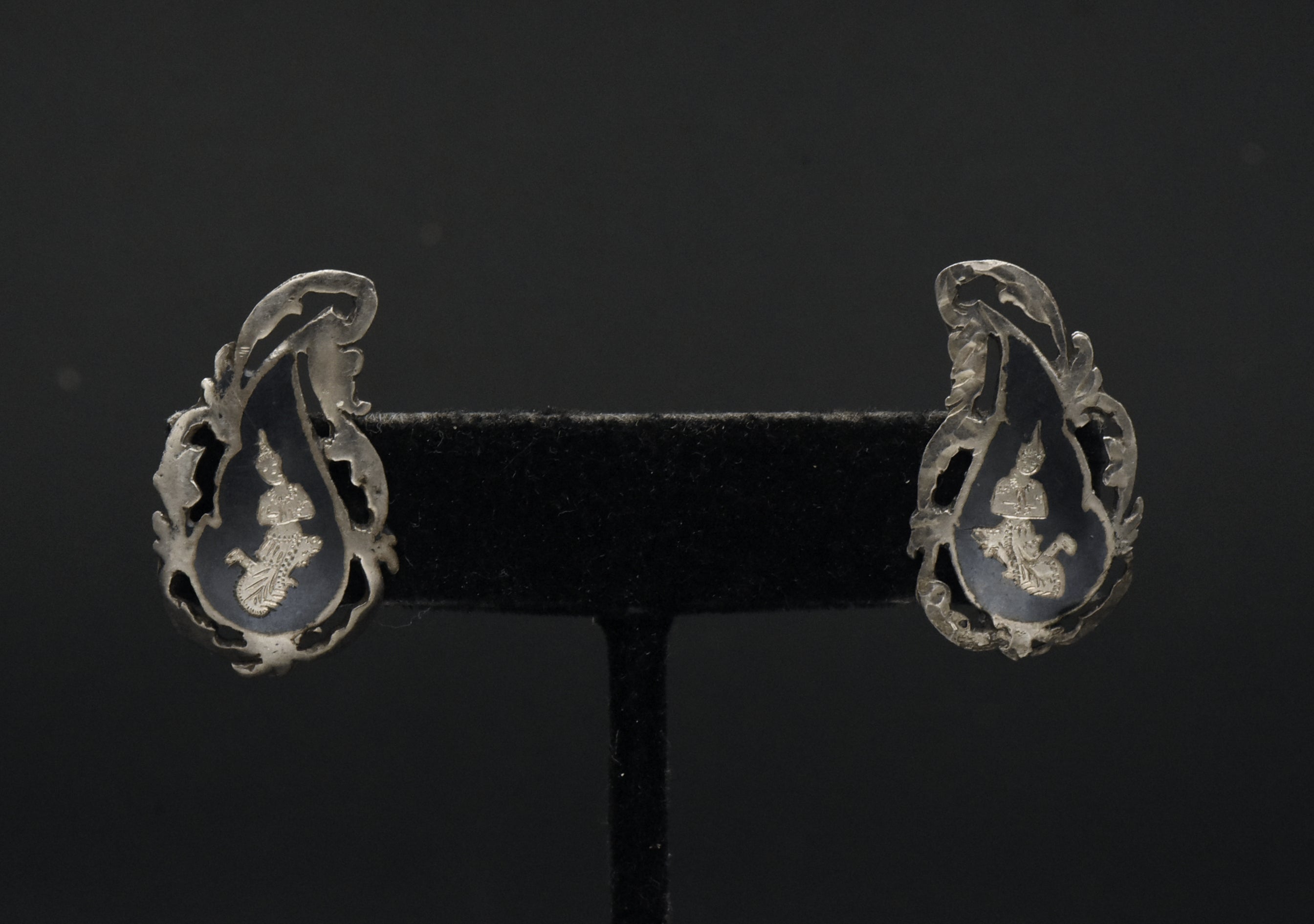 Vintage Siamese Dancer Sterling Silver Neillo Screw Back Earrings