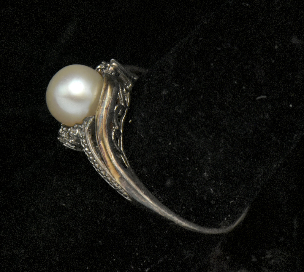 Vintage Sterling Silver and 10k Gold Pearl with Diamonds Ring - Size 8.5