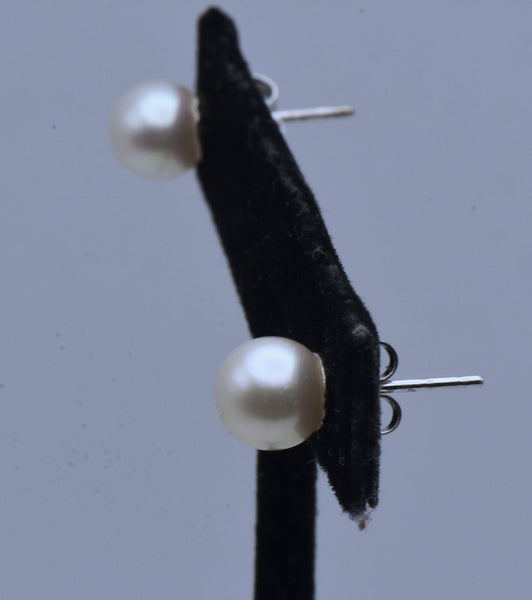 Vintage Cultured Pearl Stud Earrings