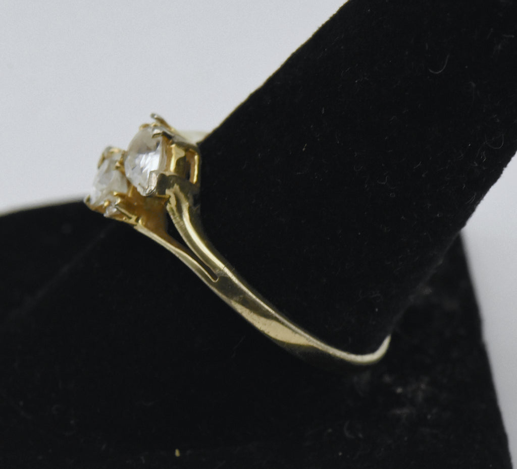Vintage Cubic Zirconia Gold Tone Metal Ring - Size 10