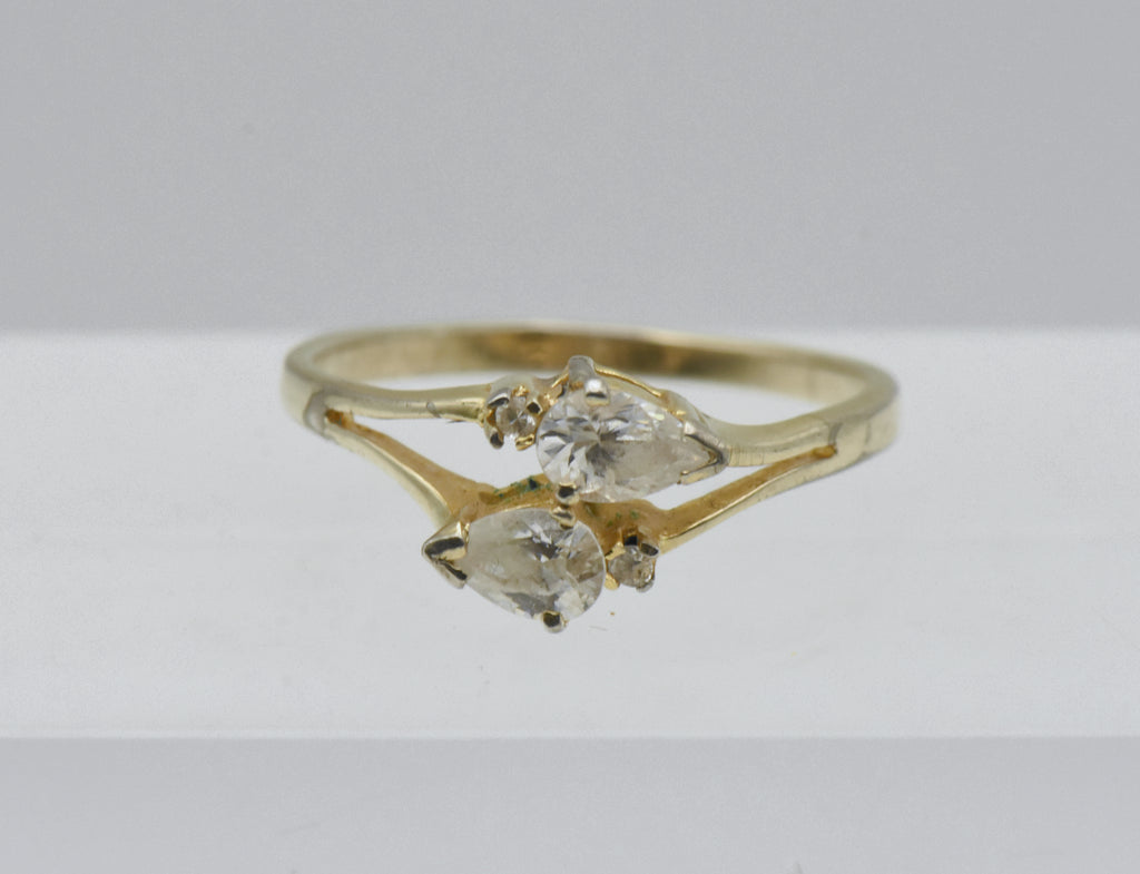 Vintage Cubic Zirconia Gold Tone Metal Ring - Size 10