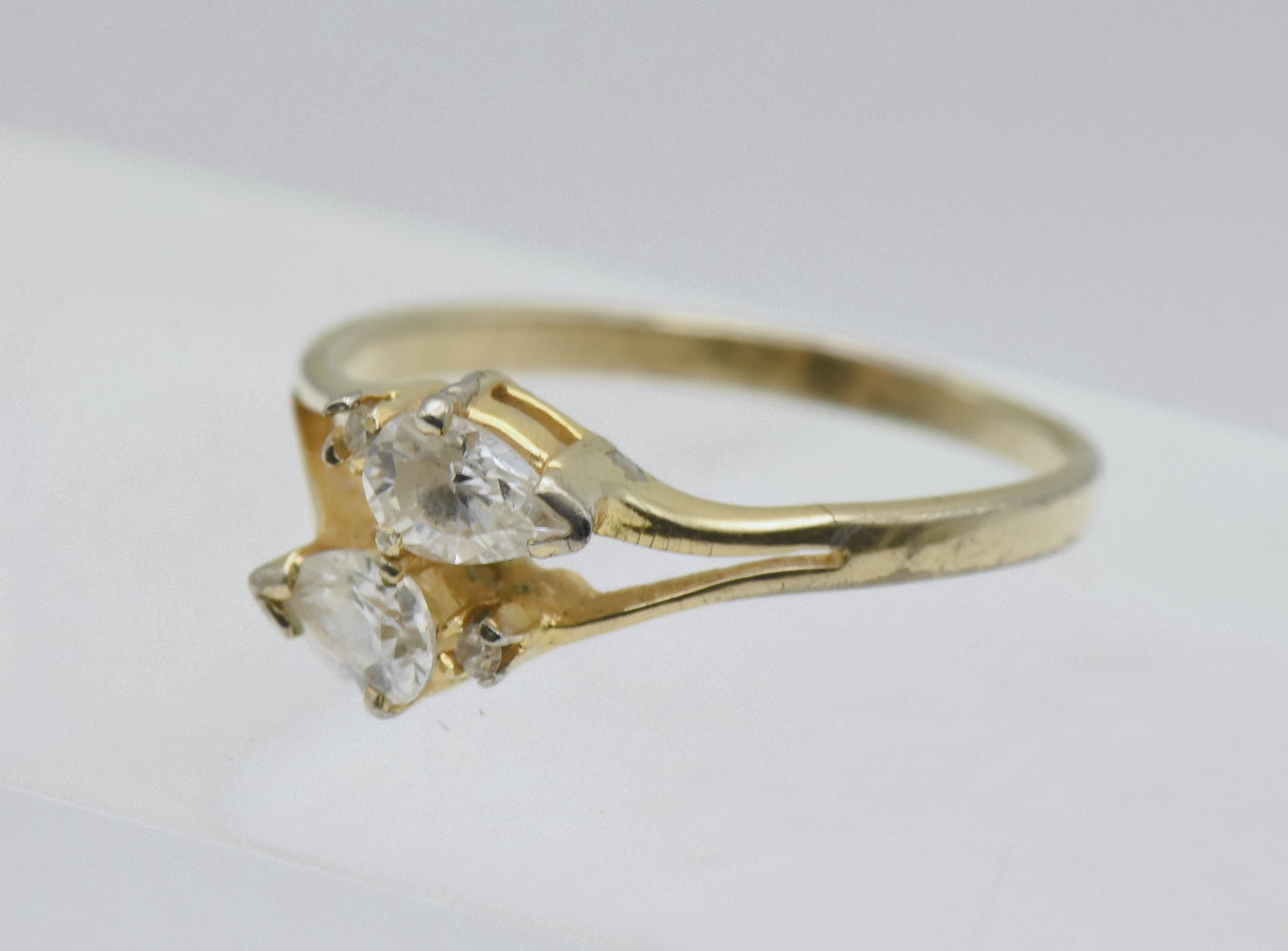 Vintage Cubic Zirconia Gold Tone Metal Ring - Size 10