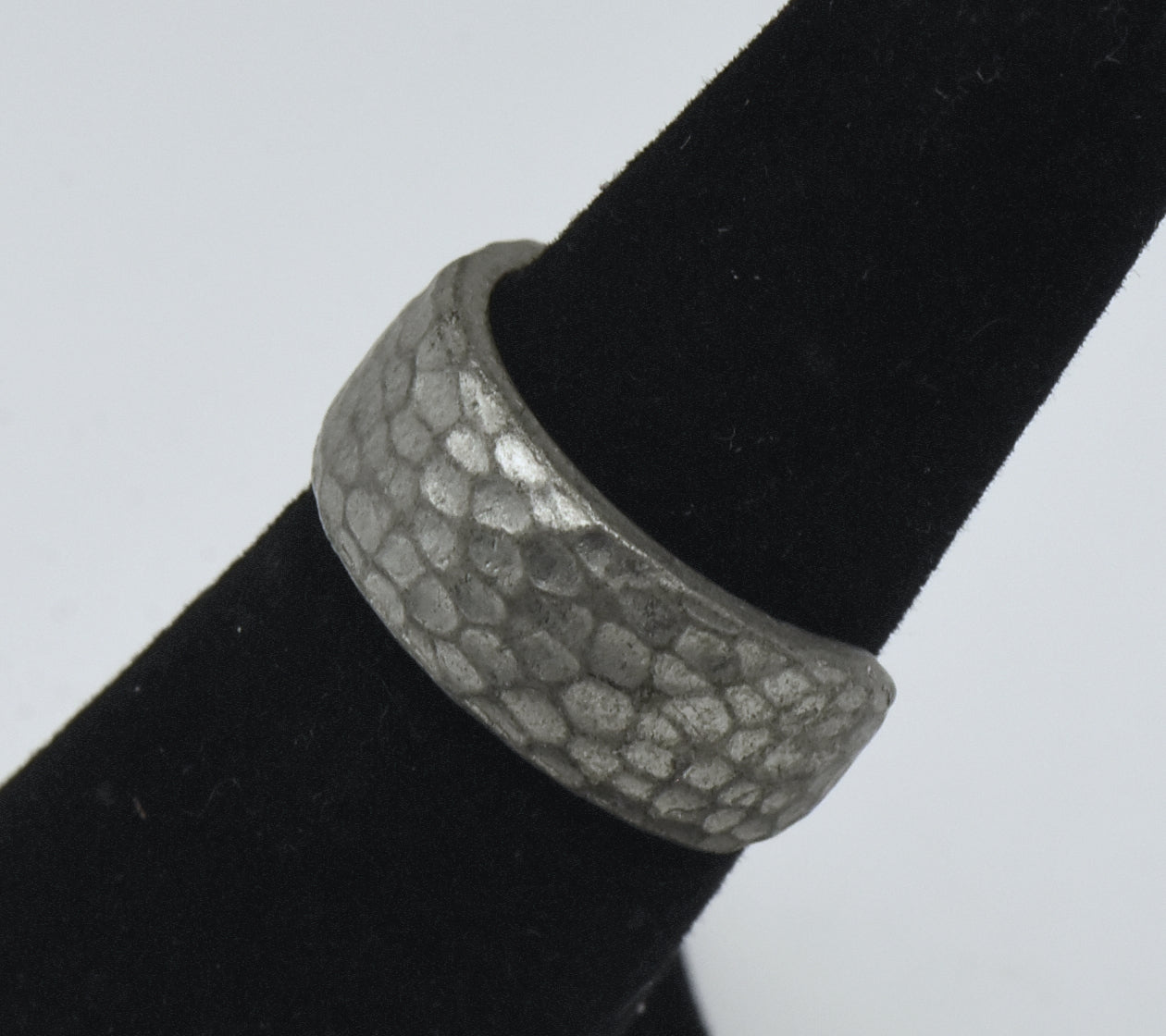 Vintage Pewter Hammered Texture Open Back Ring - Size 5.25