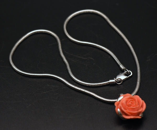 Vintage Rose Pendant Necklace