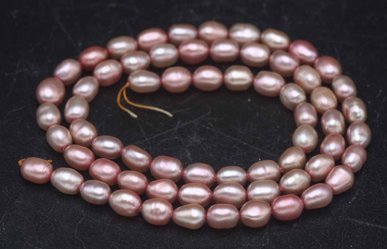Strand of Dyed Pink Freshwater Pearl Beads