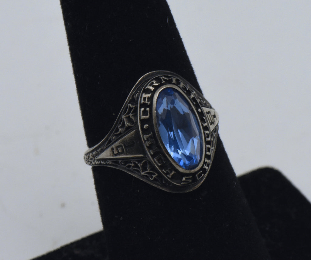 Vintage Palladium-Silver Alloy Synthetic Sapphire 1981 Carmel High School Class Ring - Size 6.5