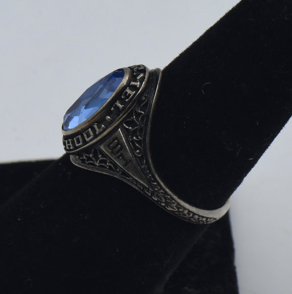 Vintage Palladium-Silver Alloy Synthetic Sapphire 1981 Carmel High School Class Ring - Size 6.5