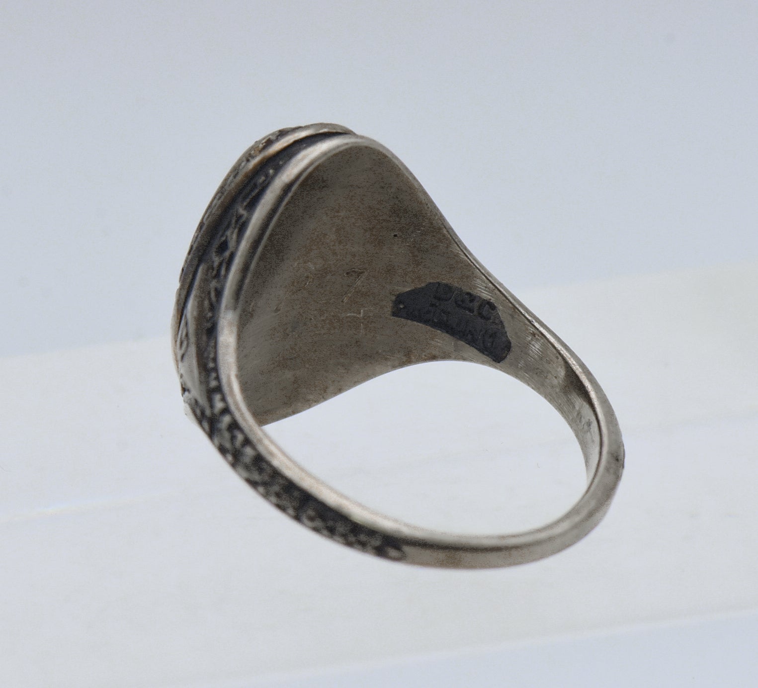Vintage Palladium-Silver Alloy Synthetic Sapphire 1981 Carmel High School Class Ring - Size 6.5