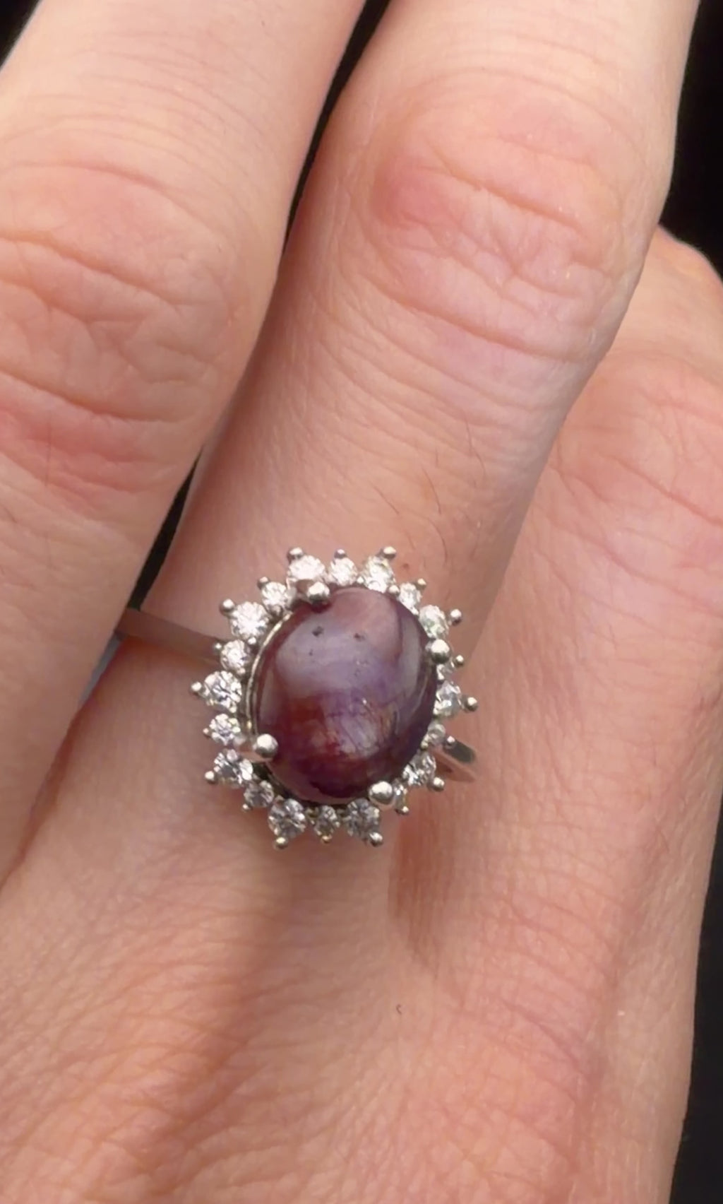 Vintage Star Sapphire/Ruby Sterling Silver Ring - Size 10