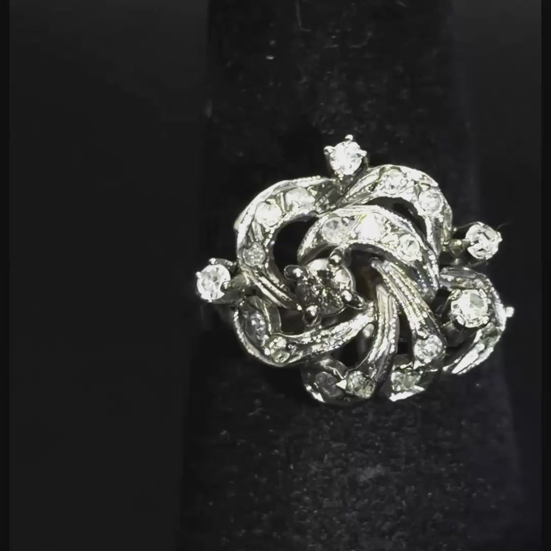 Vintage Palladium and Diamonds Ring - Size 6.5