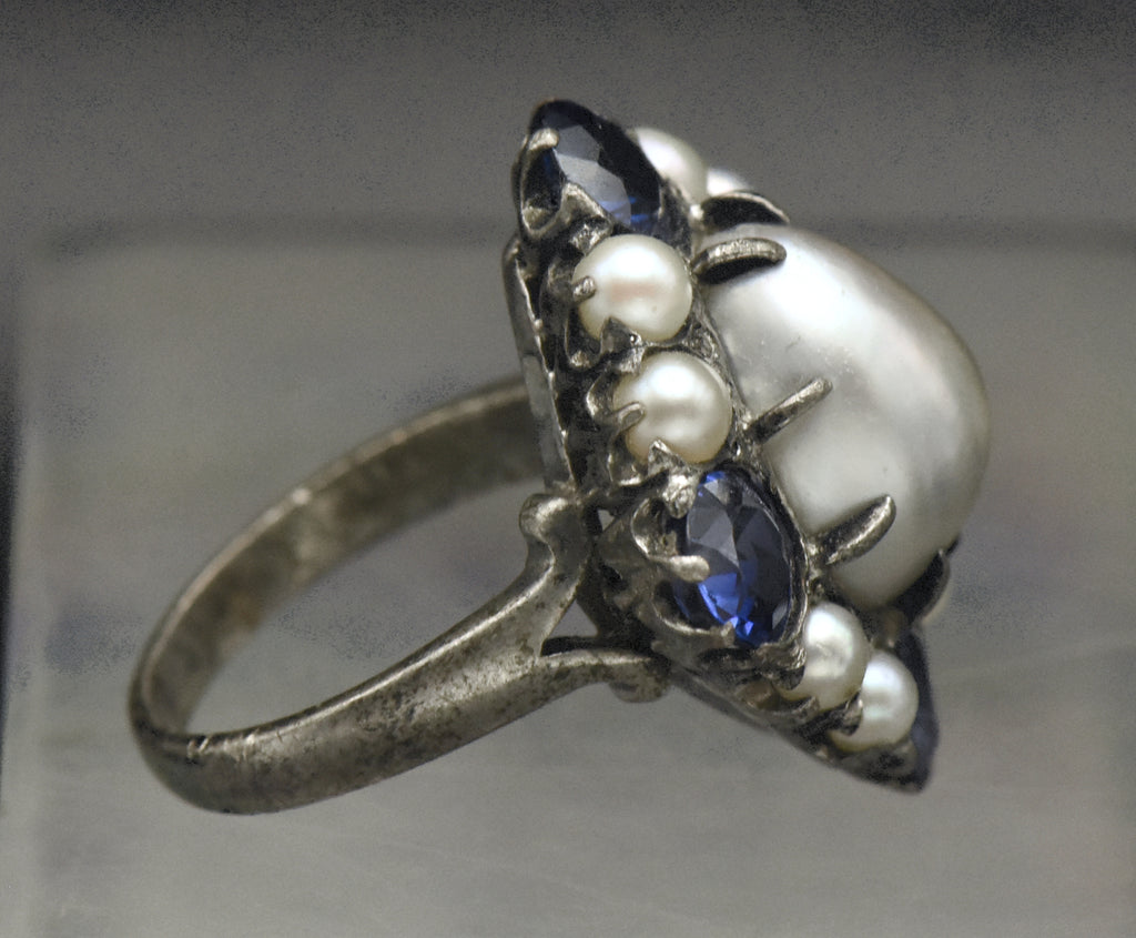 Vintage Culured Pearls and Synthetic Sapphires Sterling Silver Ring - Size 5.5