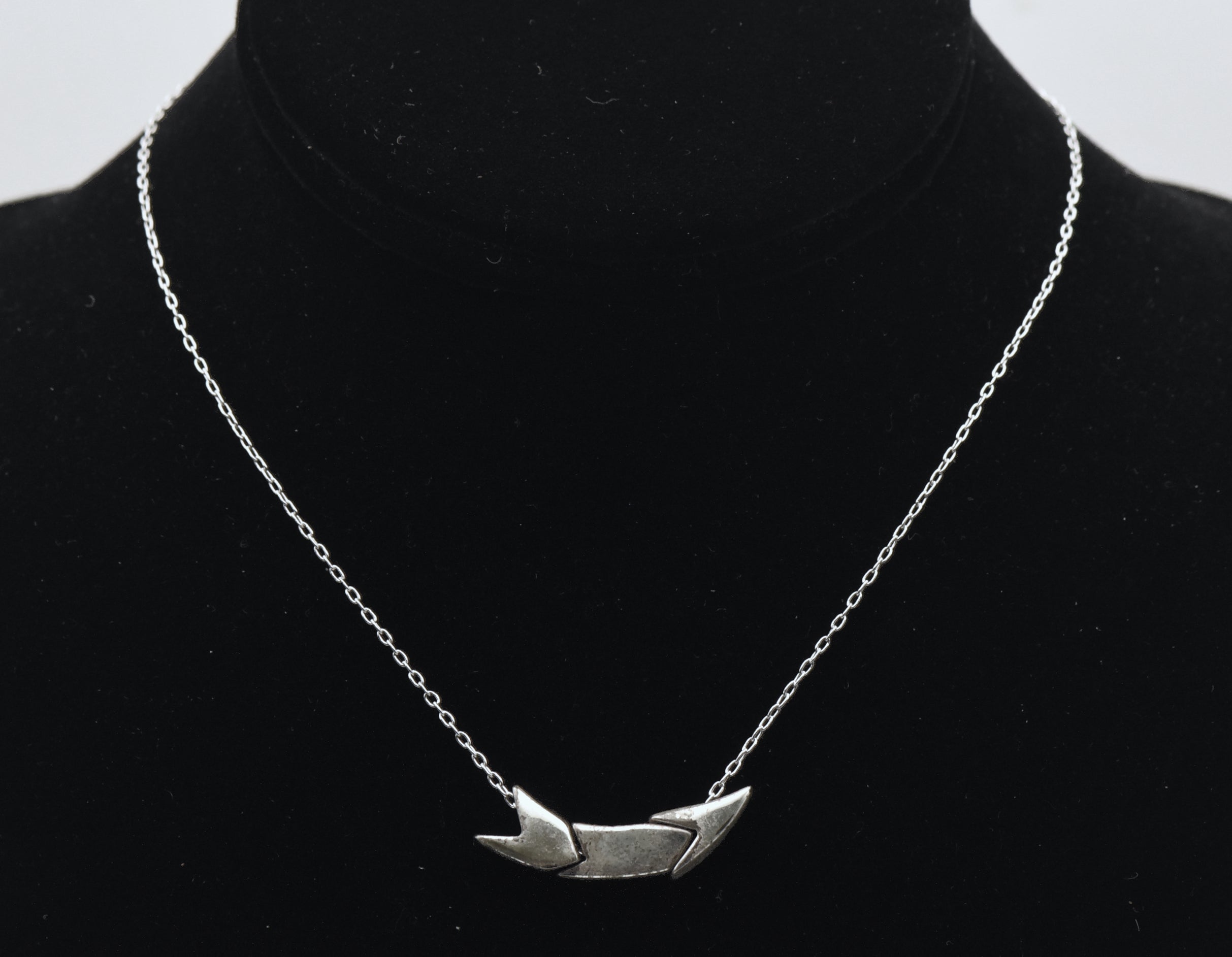 Vintage Silver Plated Three Piece Pendant Chain Necklace - 15"