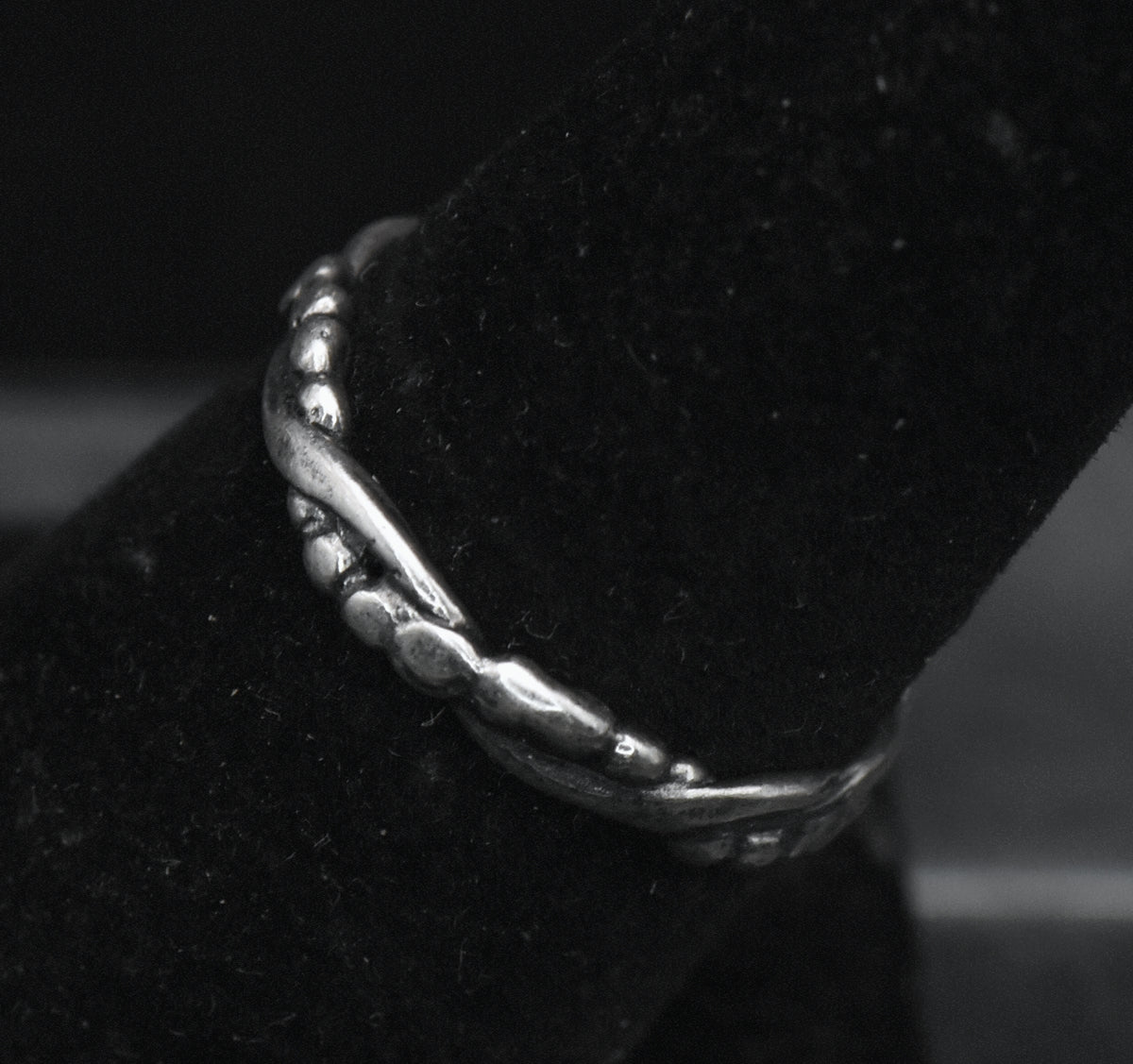 Vintage Sterling Silver Band - Size 7