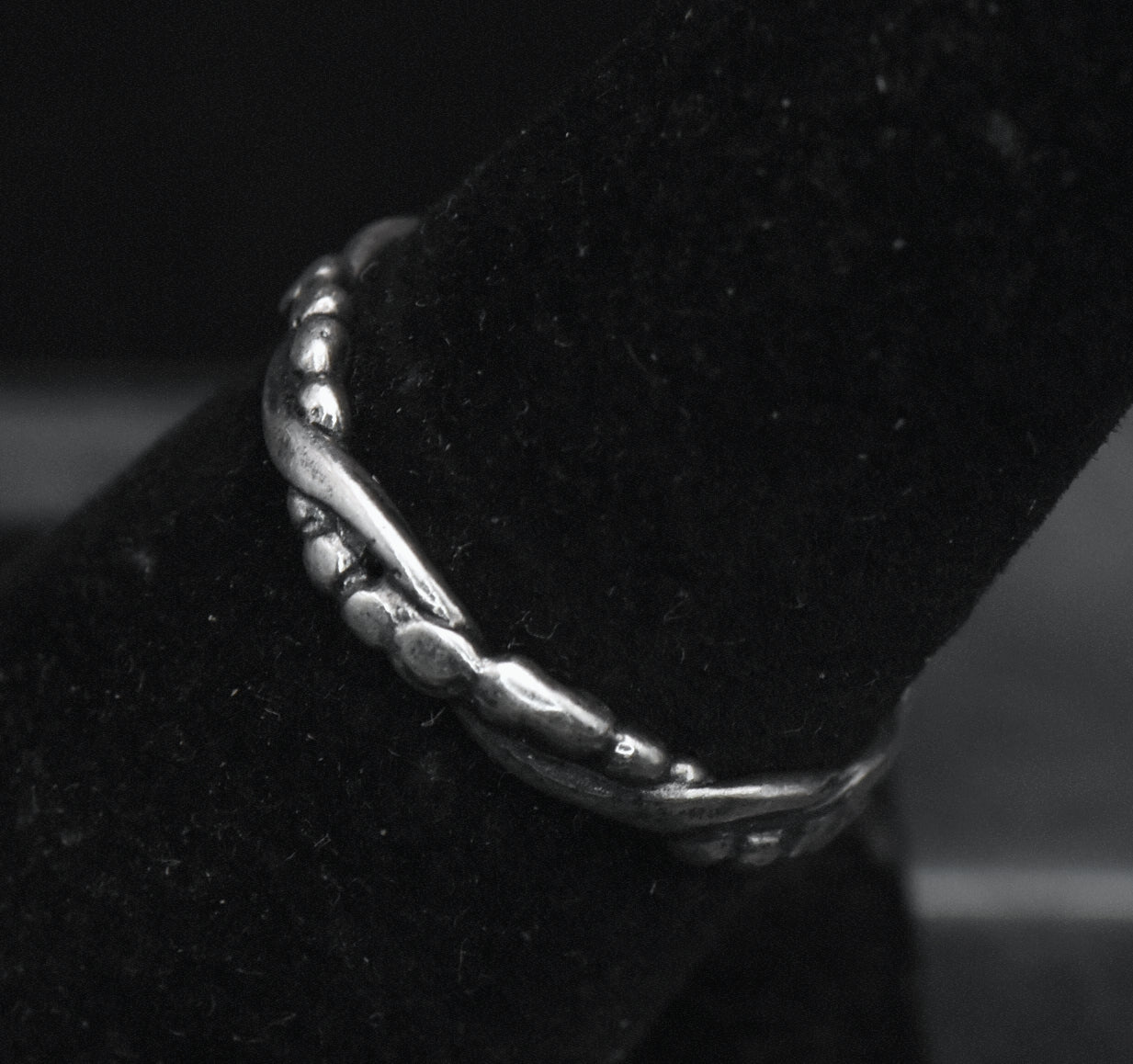 Vintage Sterling Silver Band - Size 7
