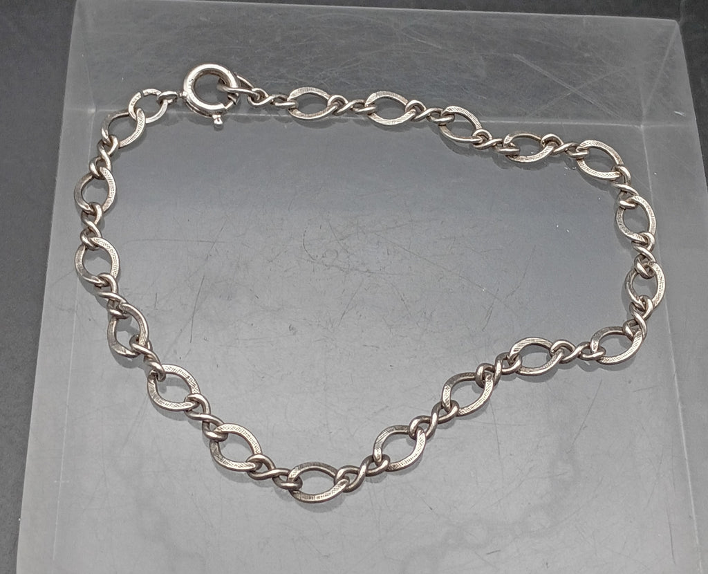 Vintage Sterling Silver Chain Link Bracelet - 7.25"