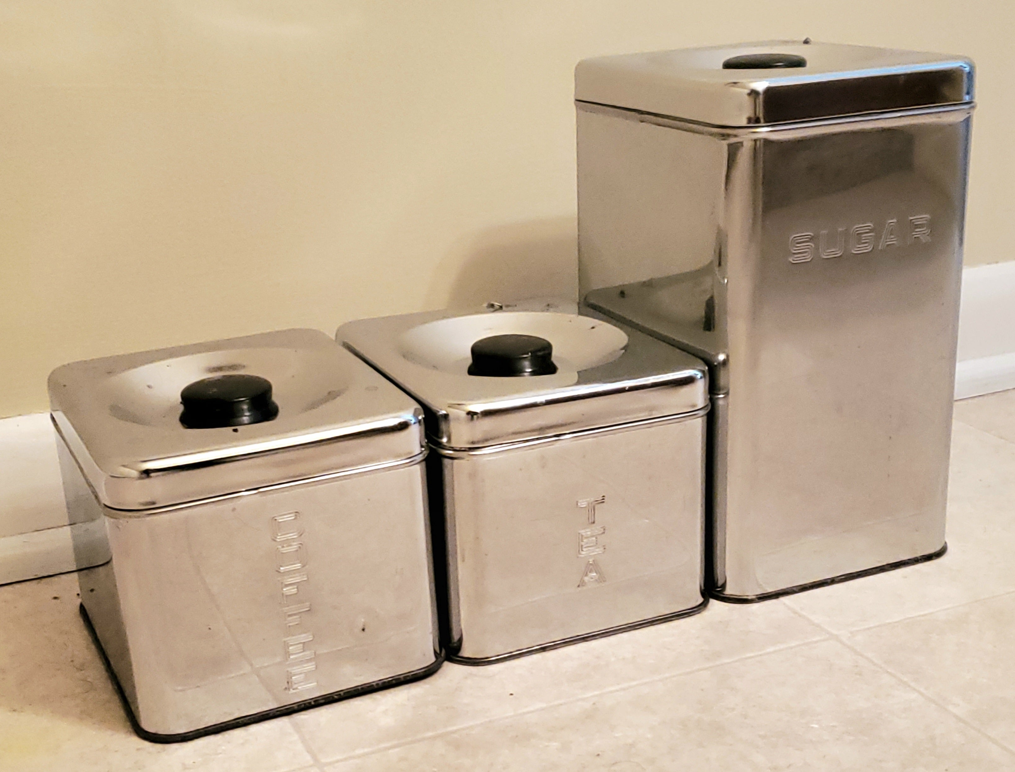 Vintage Lincoln Beautyware Chrome Kitchen Canisters