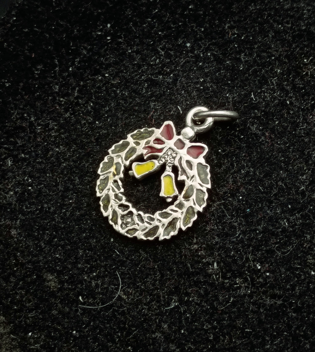 Vintage Sterling Silver Christmas Wreath Charm