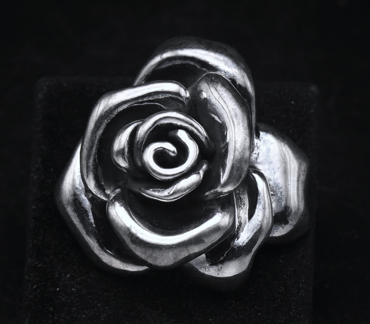 Vintage Sterling Silver Sculptural Rose Brooch/Pendant
