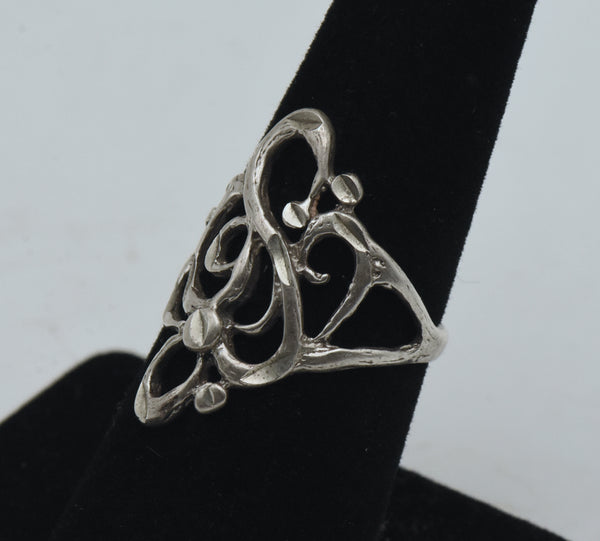 Vintage Sterling Silver Serpentine Design Ring - Size 6.75