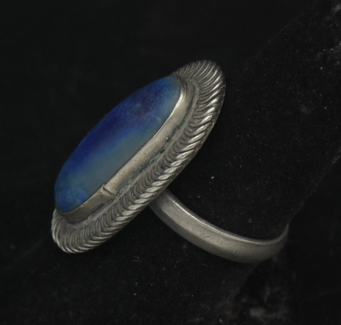 Vintage Handmade Silver Tone Metal Lapis Lazuli Ring - Size 7.25