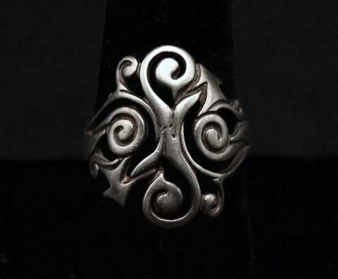 Vintage Sterling Silver Pierced Scroll Design Ring - Size 9