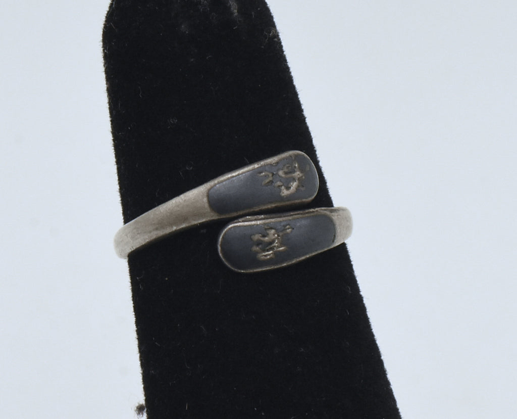 Vintage Small Sterling Silver Niello Siamese Dancer Bypass Ring
