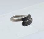 Vintage Small Sterling Silver Niello Siamese Dancer Bypass Ring