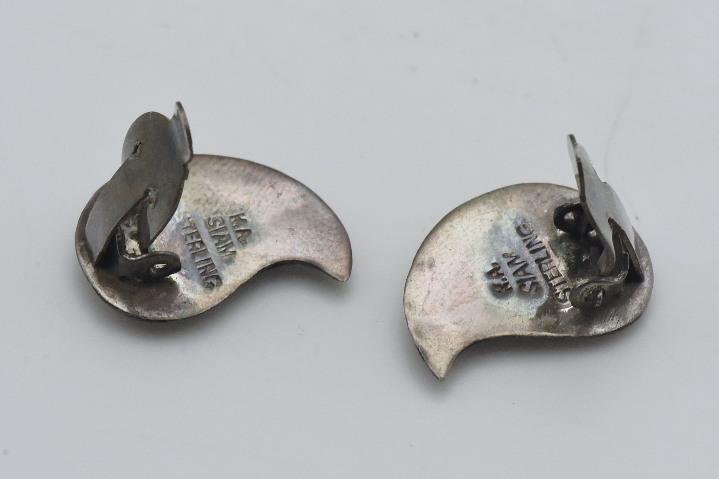 Vintage Sterling Silver Niello Siamese Dancer Clip On Earrings