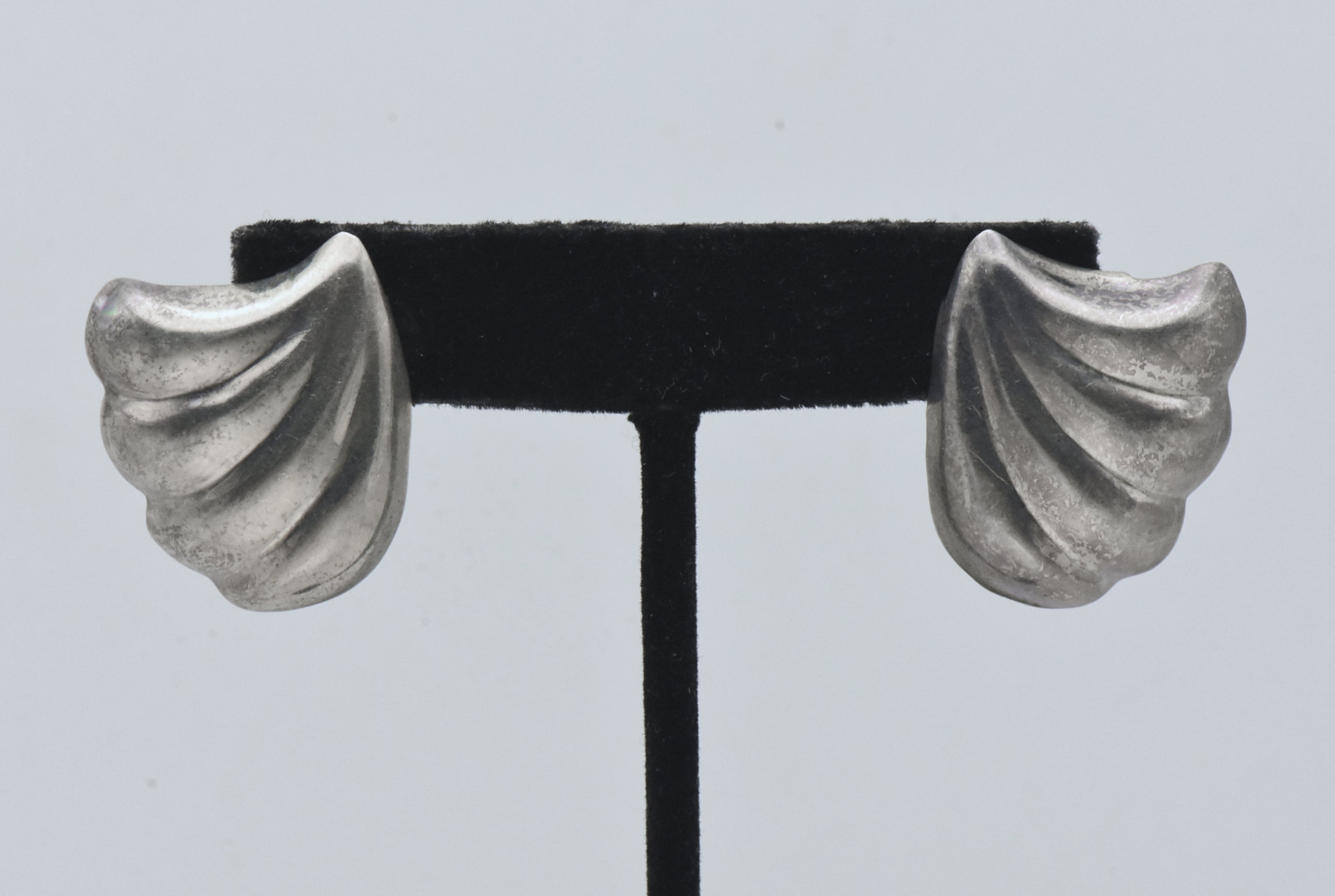 Vintage Handmade Sterling Silver Scallop Earrings