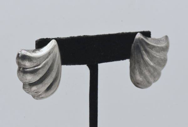 Vintage Handmade Sterling Silver Scallop Earrings