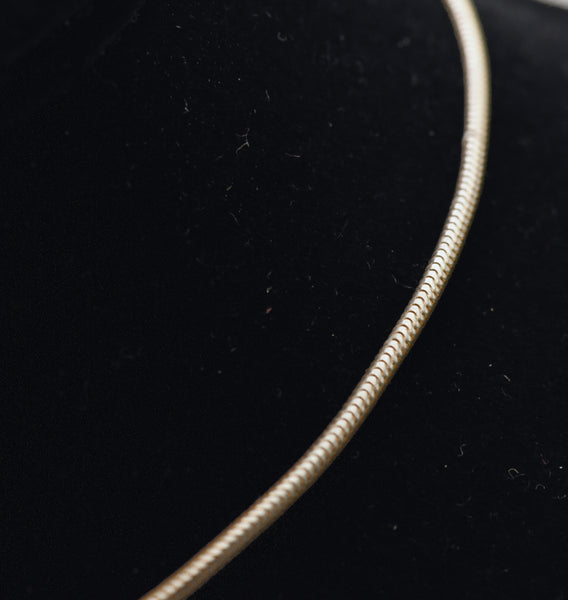 Vintage Metal Snake Link Chain Necklace - 15.25"