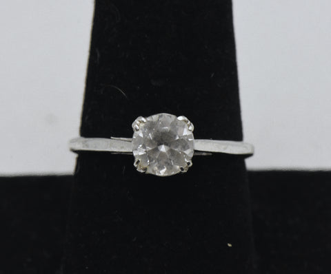 Vintage Sterling Silver Solitaire Ring - Size 8.75