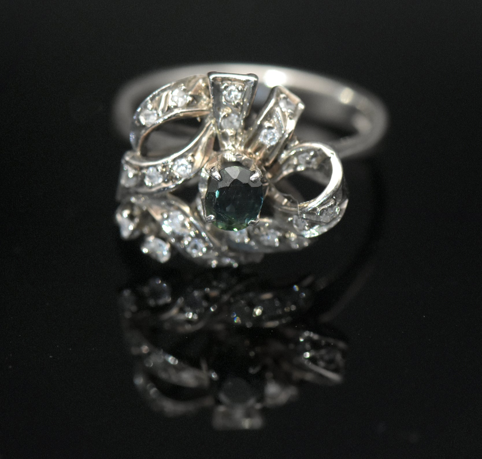 Vintage Palladium with Green Sapphire and Diamonds Ring - Size 6