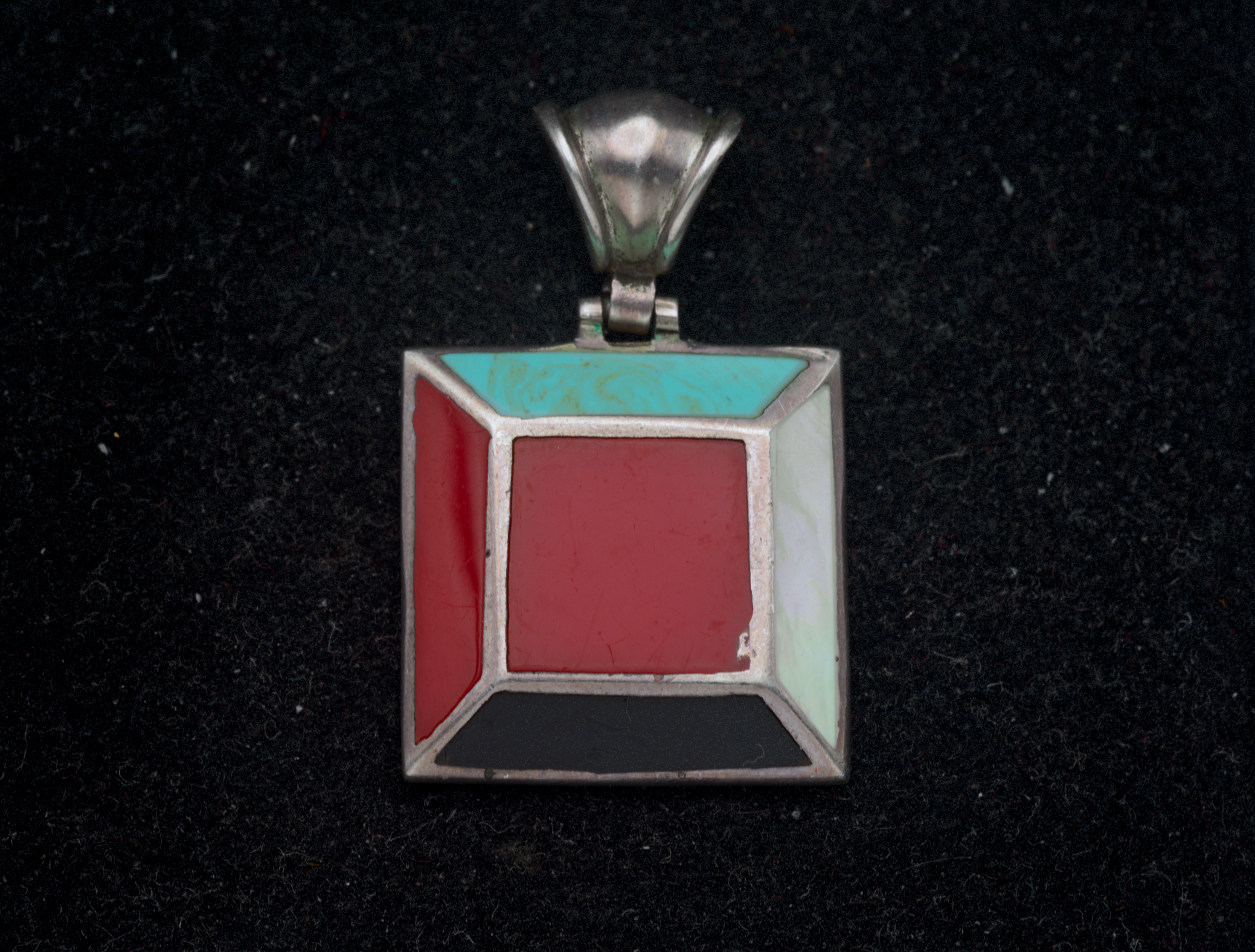Vintage Sterling Silver Inlaid Mother of Pearl Pendant