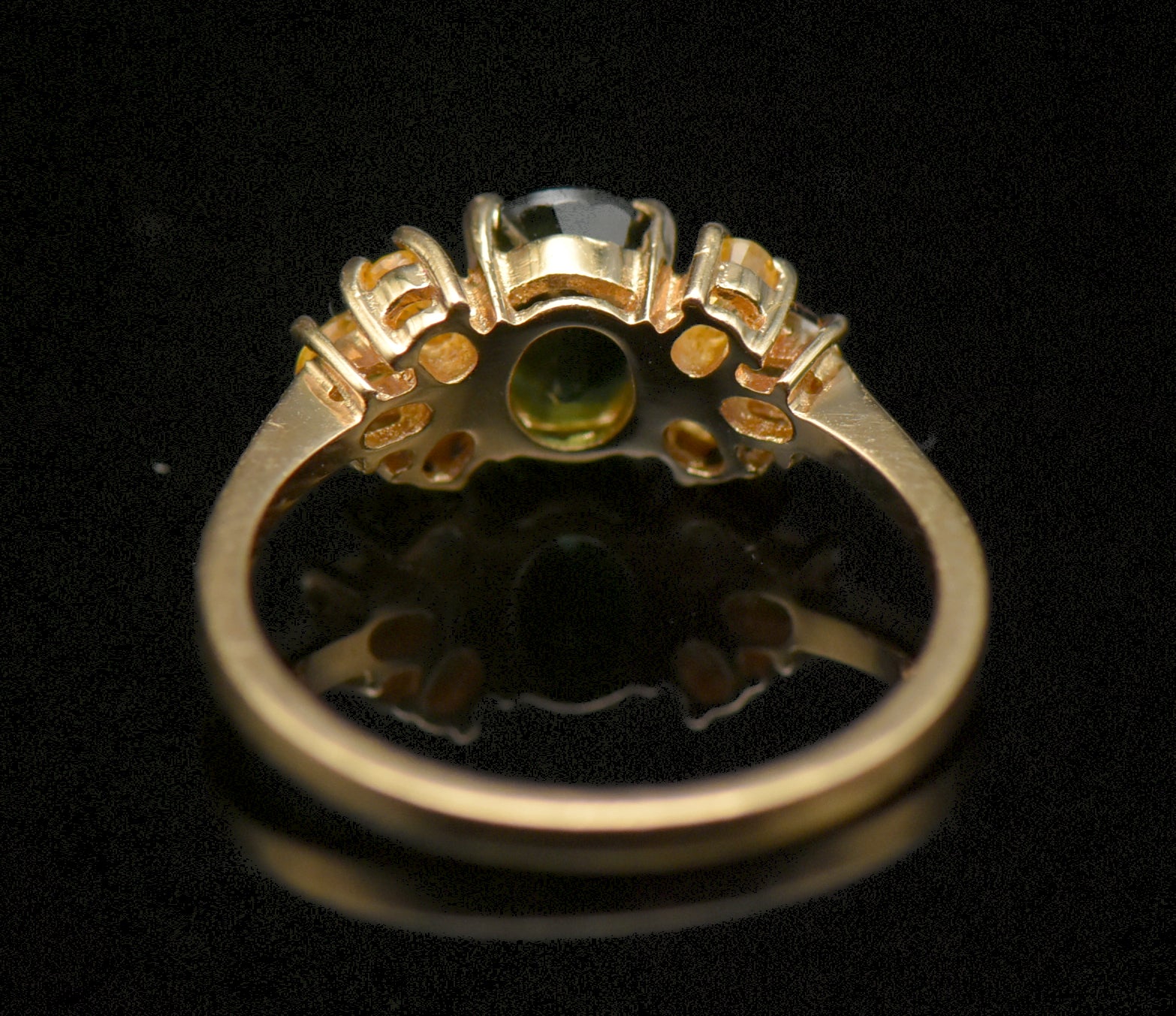 Vintage 14k Green and Yellow Sapphires Ring - Size 6.75