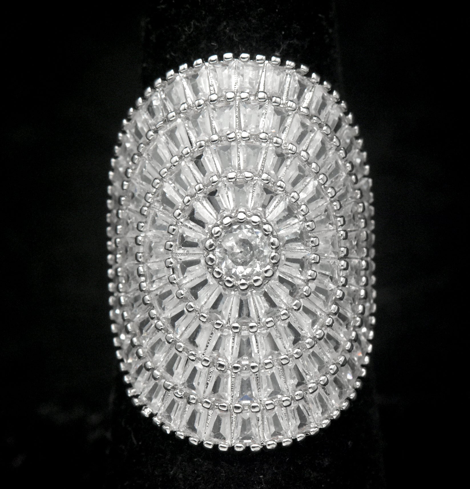 Vintage Cut Crystal Silver Tone Metal Shield Ring - Size 6.75
